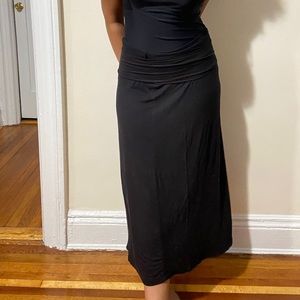 Black stretchy long skirt